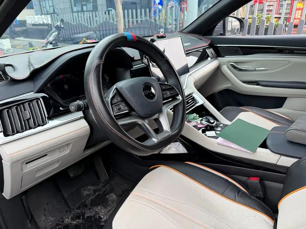 BYD PLUS New Energy — миниатюра 7