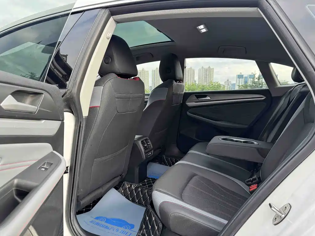 Volkswagen Lamando — миниатюра 8