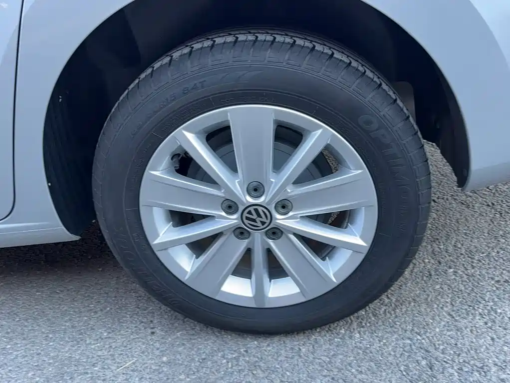 Volkswagen Jetta — миниатюра 17