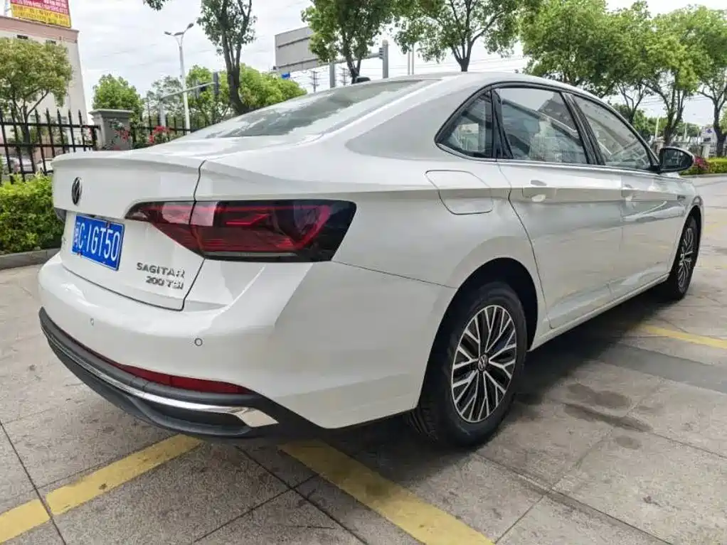 Volkswagen Sagitar — миниатюра 8