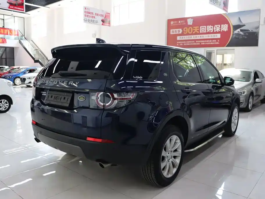 Land Rover Discovery Sport — миниатюра 9