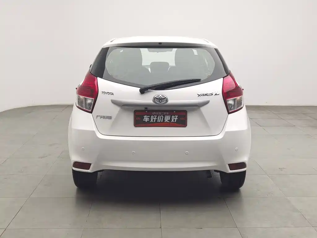 Toyota Yaris L — миниатюра 4
