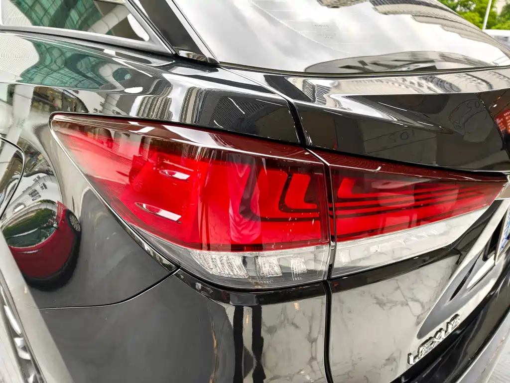 Lexus RX — миниатюра 17