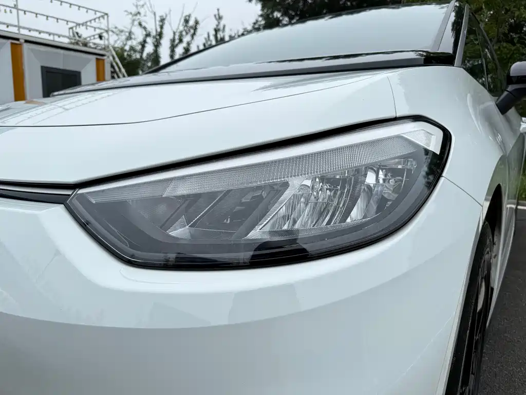 Volkswagen ID.3 — миниатюра 4
