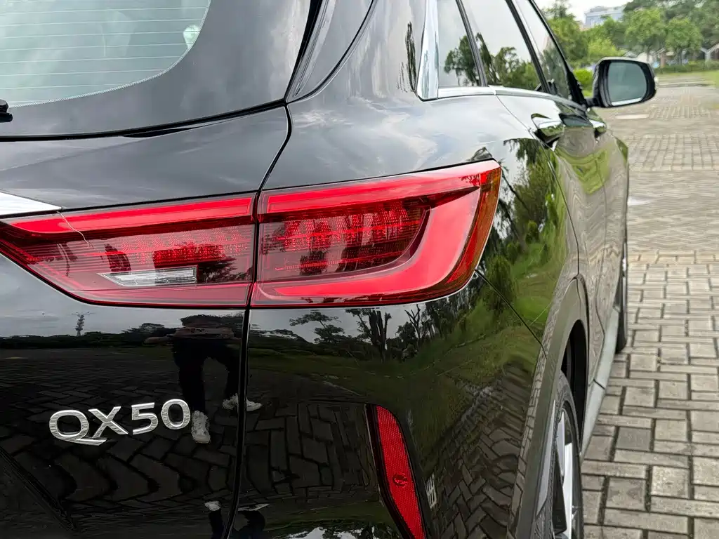 Infiniti QX50 — миниатюра 13