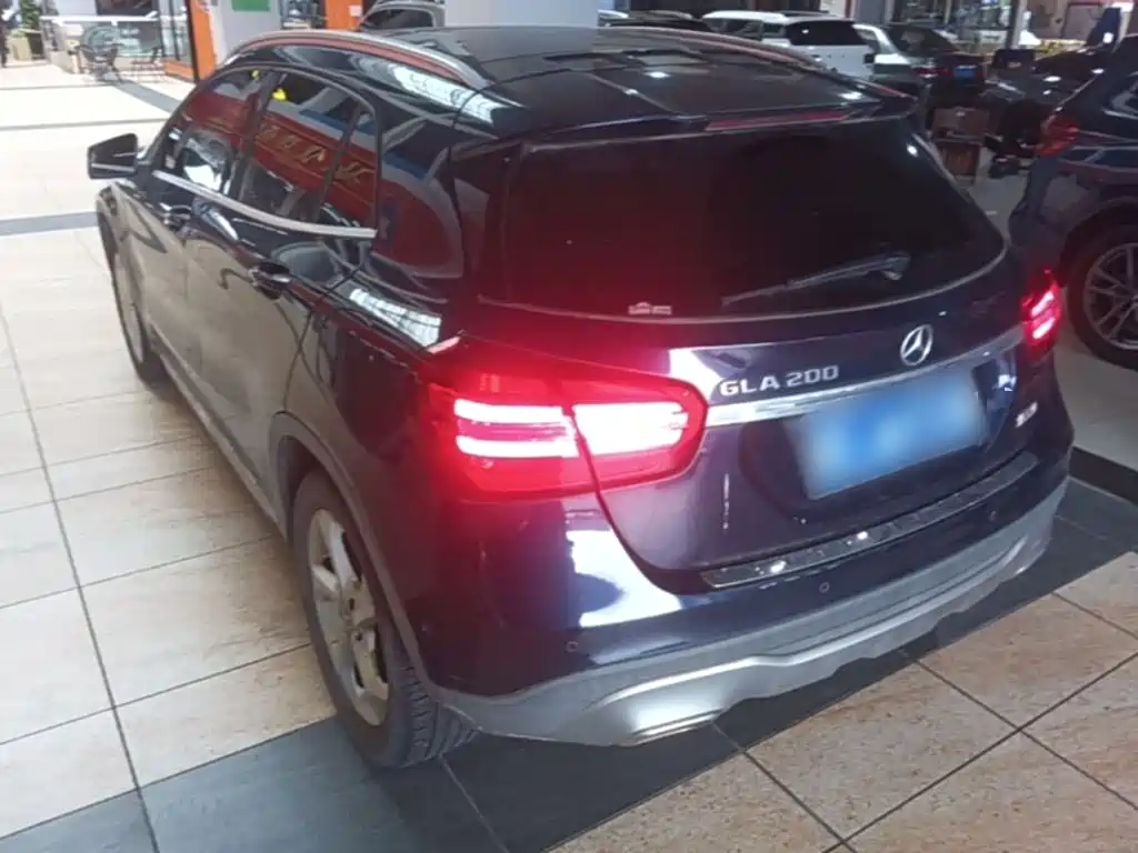 Mercedes-Benz GLA — миниатюра 5
