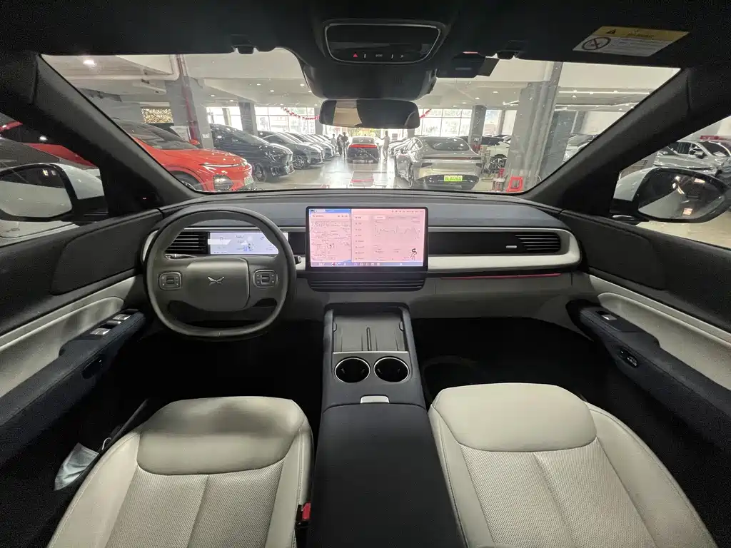 XPeng G6 — миниатюра 11