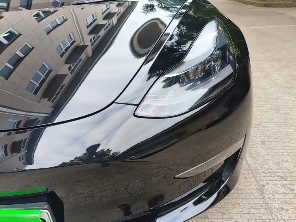 Tesla Model 3 — миниатюра 24
