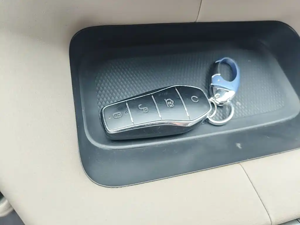 BYD Dolphin — миниатюра 9