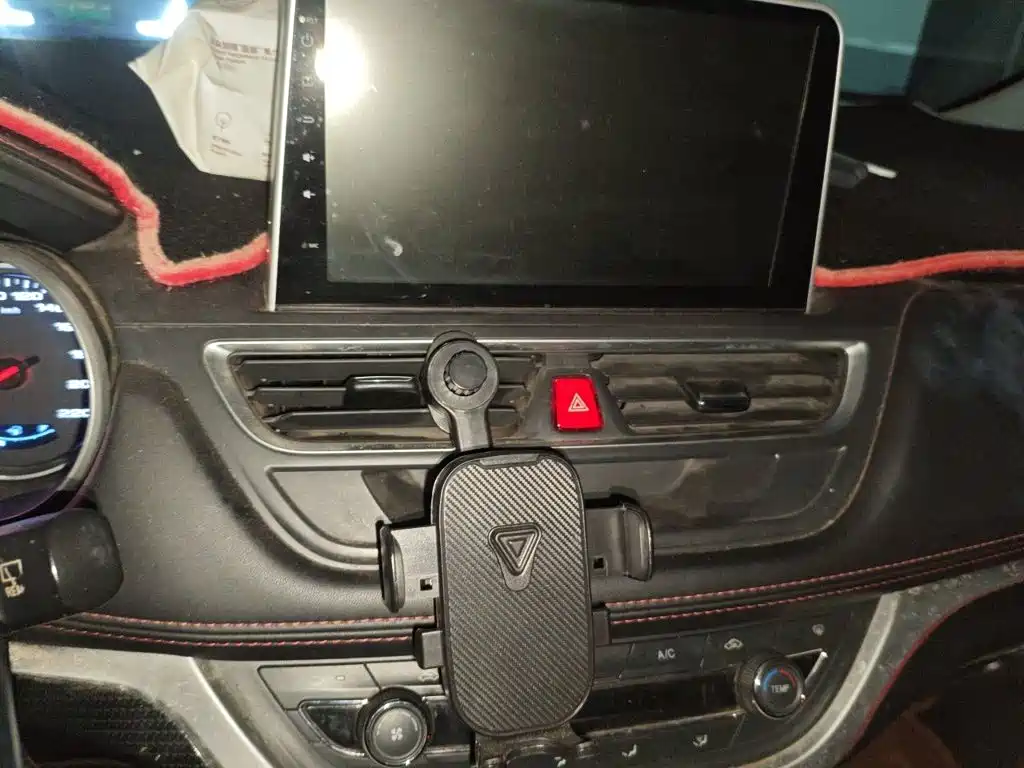 JAC Refine S3 — миниатюра 14