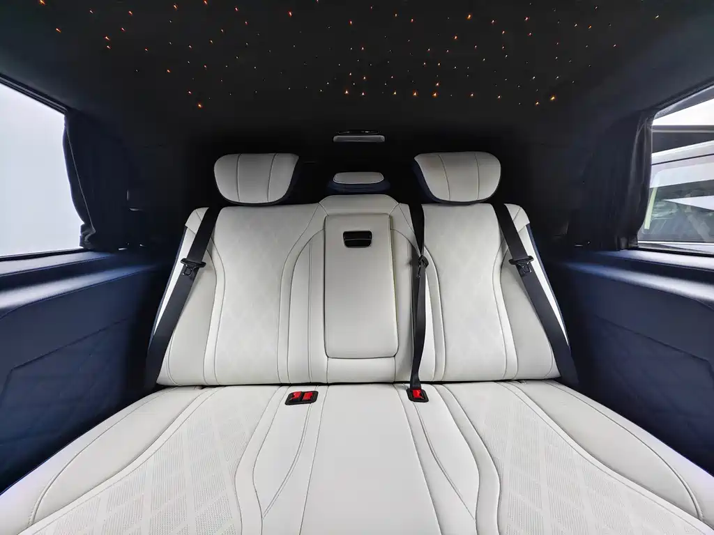 Mercedes-Benz Vito — миниатюра 21