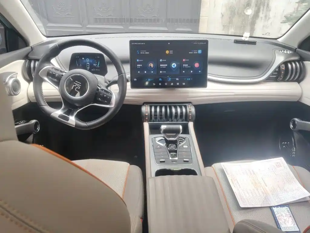 BYD Yuan Plus — миниатюра 6