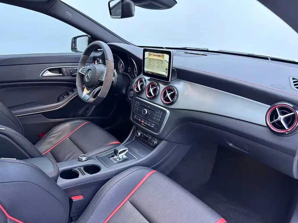 Mercedes-Benz CLA AMG — миниатюра 16