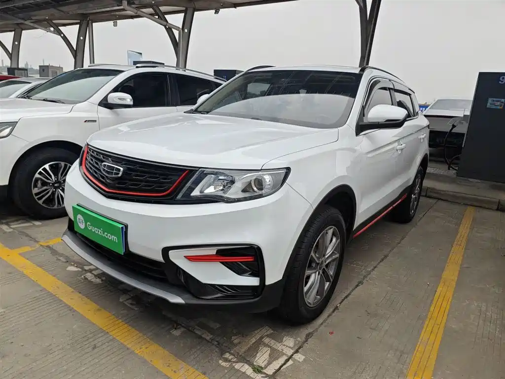 Geely Boyue 2022