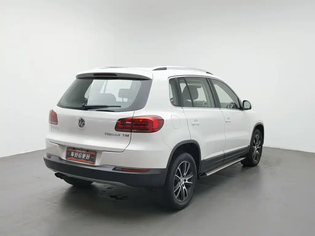 Volkswagen Tiguan — миниатюра 2