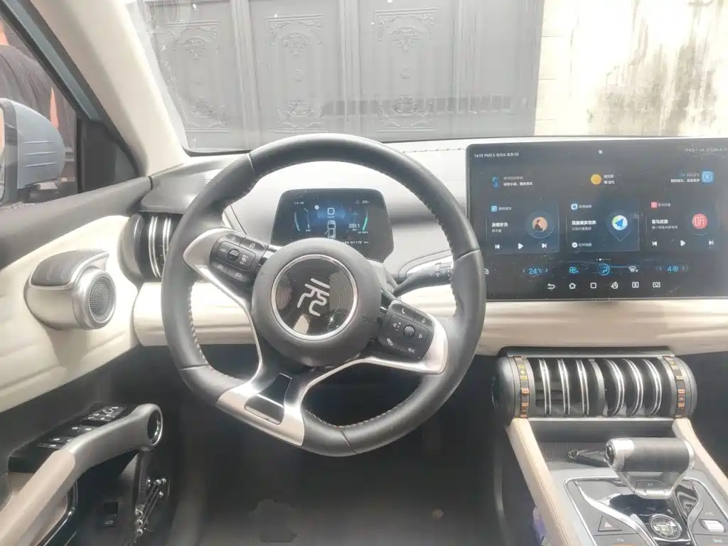 BYD Yuan Plus — миниатюра 7