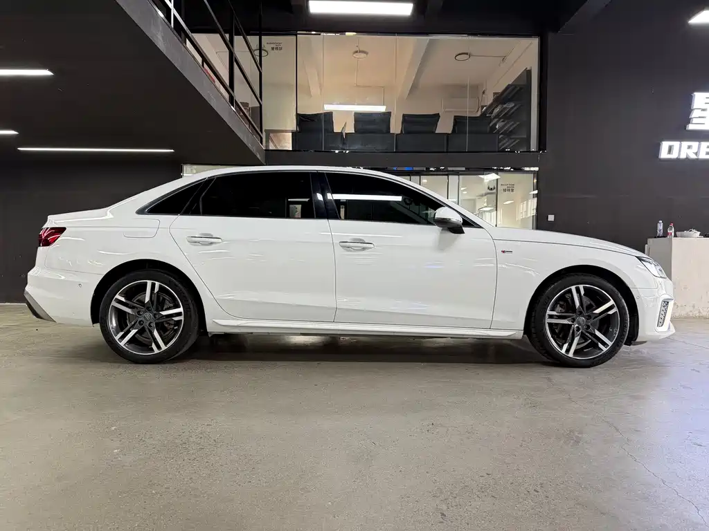 Audi A4L — миниатюра 10