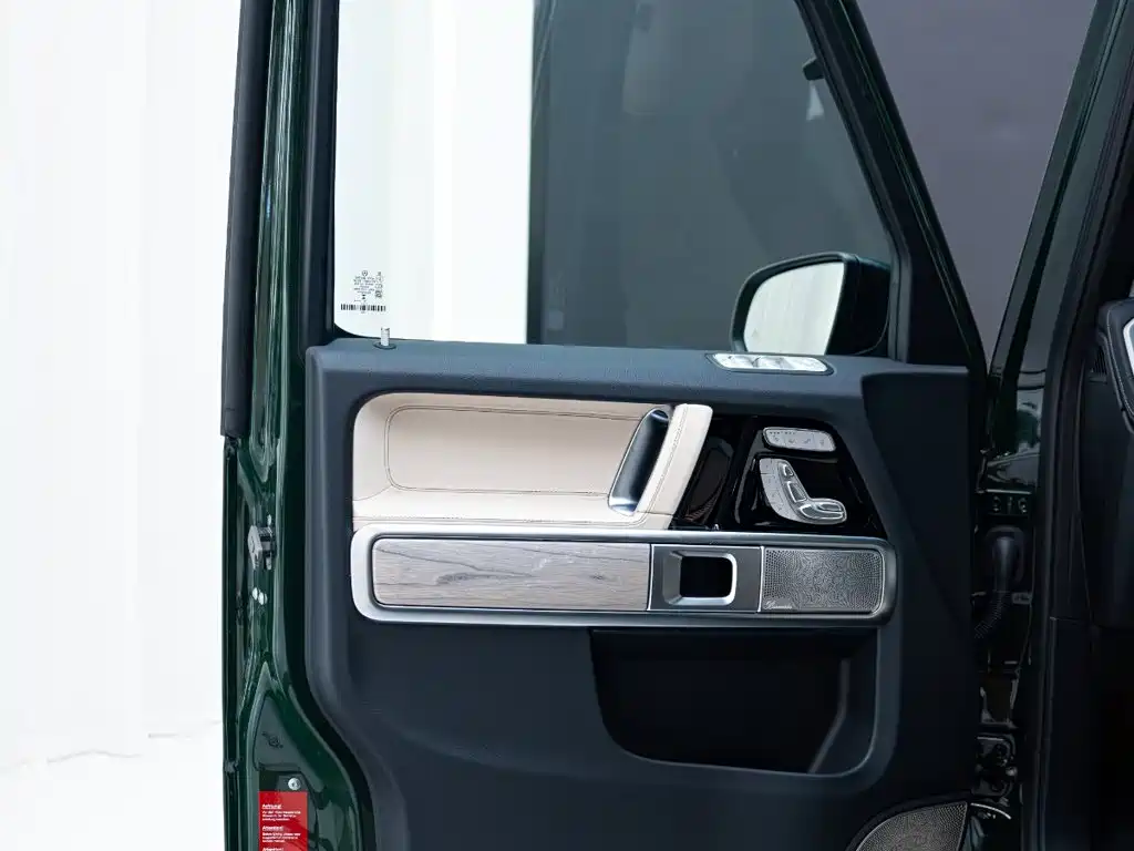 Mercedes-Benz G-Class — миниатюра 19