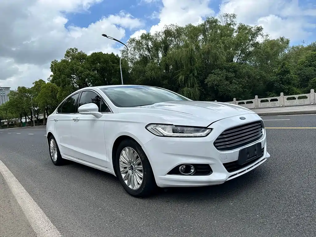 Ford Mondeo — миниатюра 3
