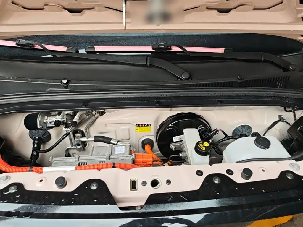 Wuling MINIEV — миниатюра 20