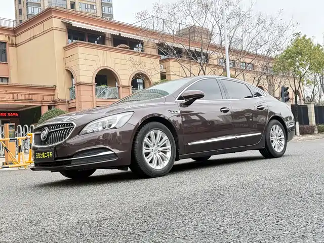 BUICK LACROSSE