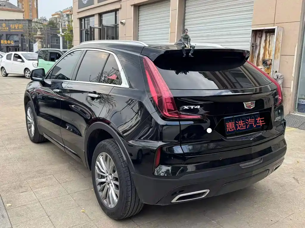Cadillac XT4 — миниатюра 6