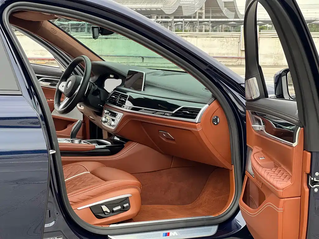 BMW 7 Series 7 2019 740Li xDrive Executive M Sport