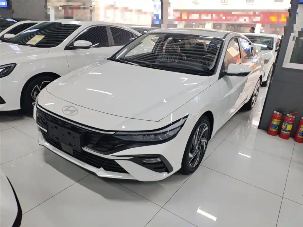 Hyundai Elantra 2026