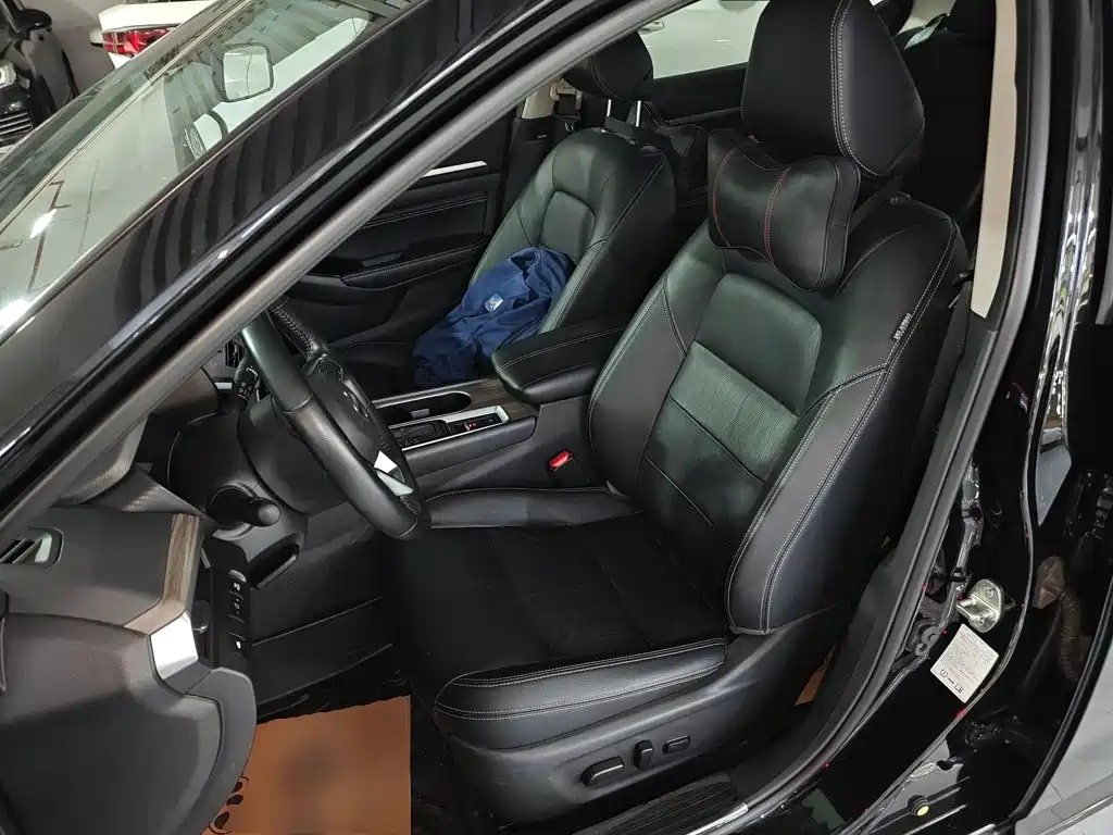 Nissan Teana — миниатюра 15