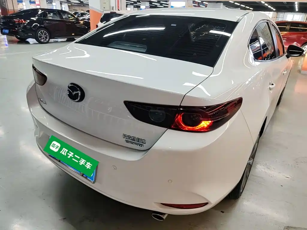 Mazda 3 Axela — миниатюра 7