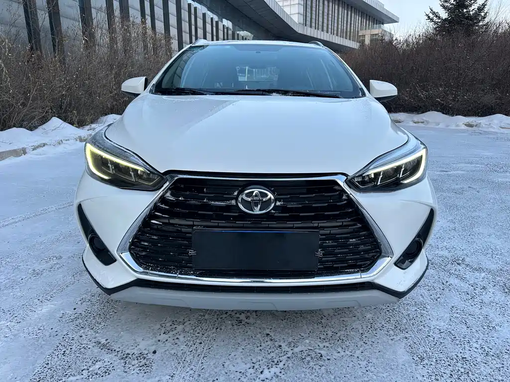 TOYOTA YARIS L ZHIXUAN