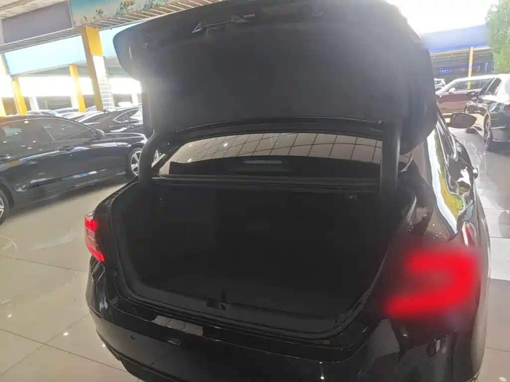 Honda Accord — миниатюра 19