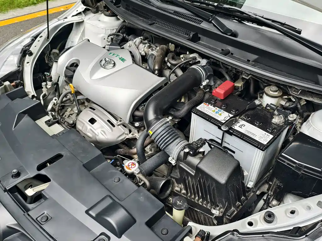 Toyota Yaris L — миниатюра 19