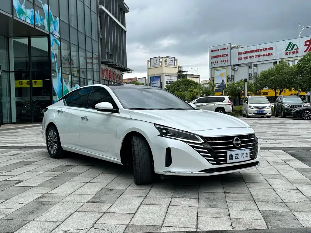 Nissan Teana — миниатюра 8