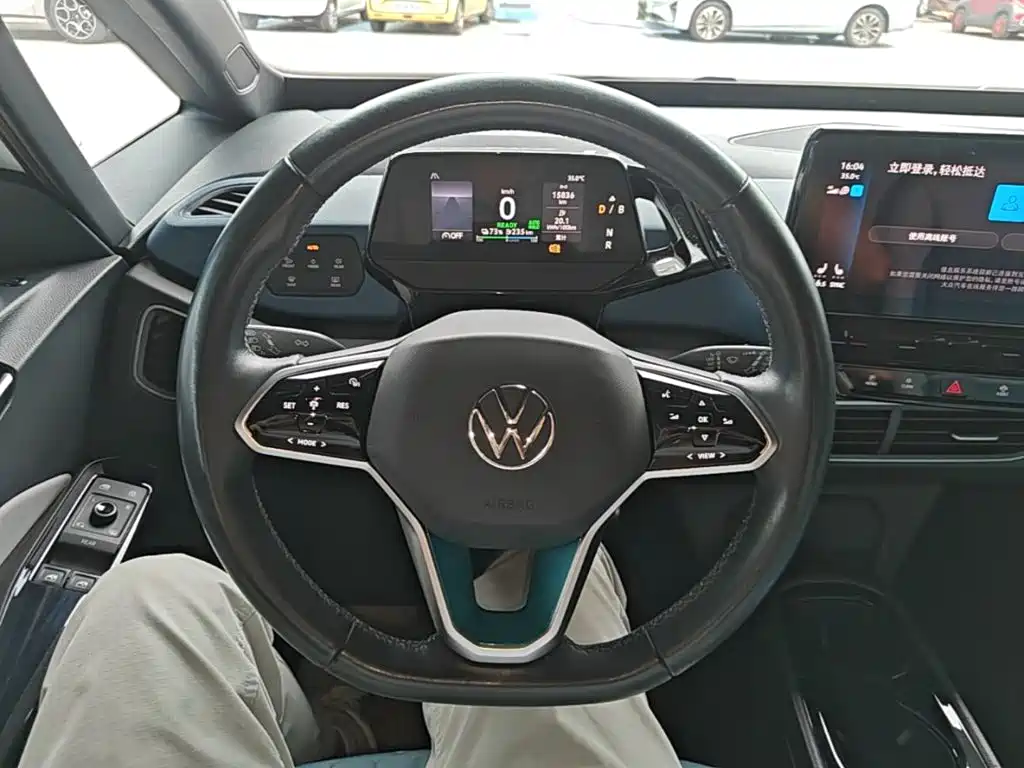 Volkswagen ID.3 — миниатюра 11
