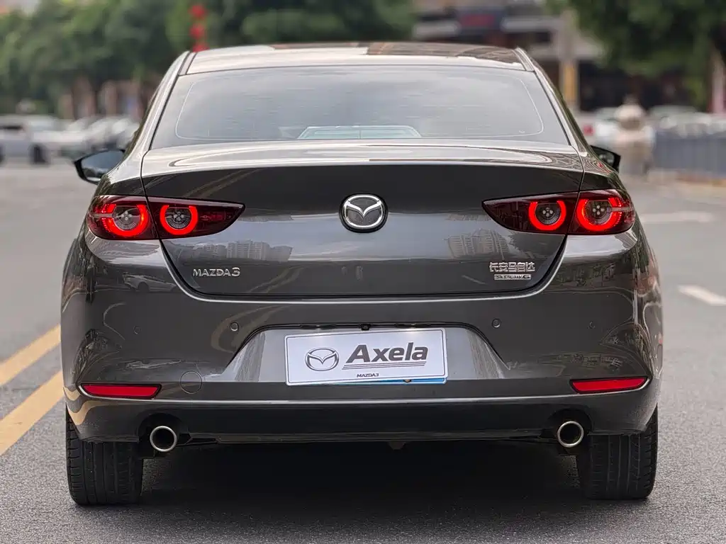 Mazda 3 Axela — миниатюра 14
