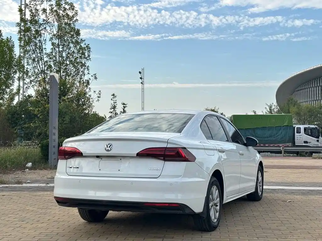 Volkswagen Bora — миниатюра 4