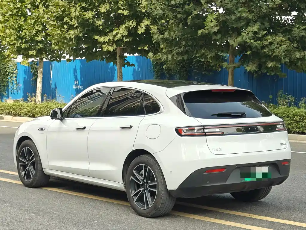 AITO AITO M5 — миниатюра 13