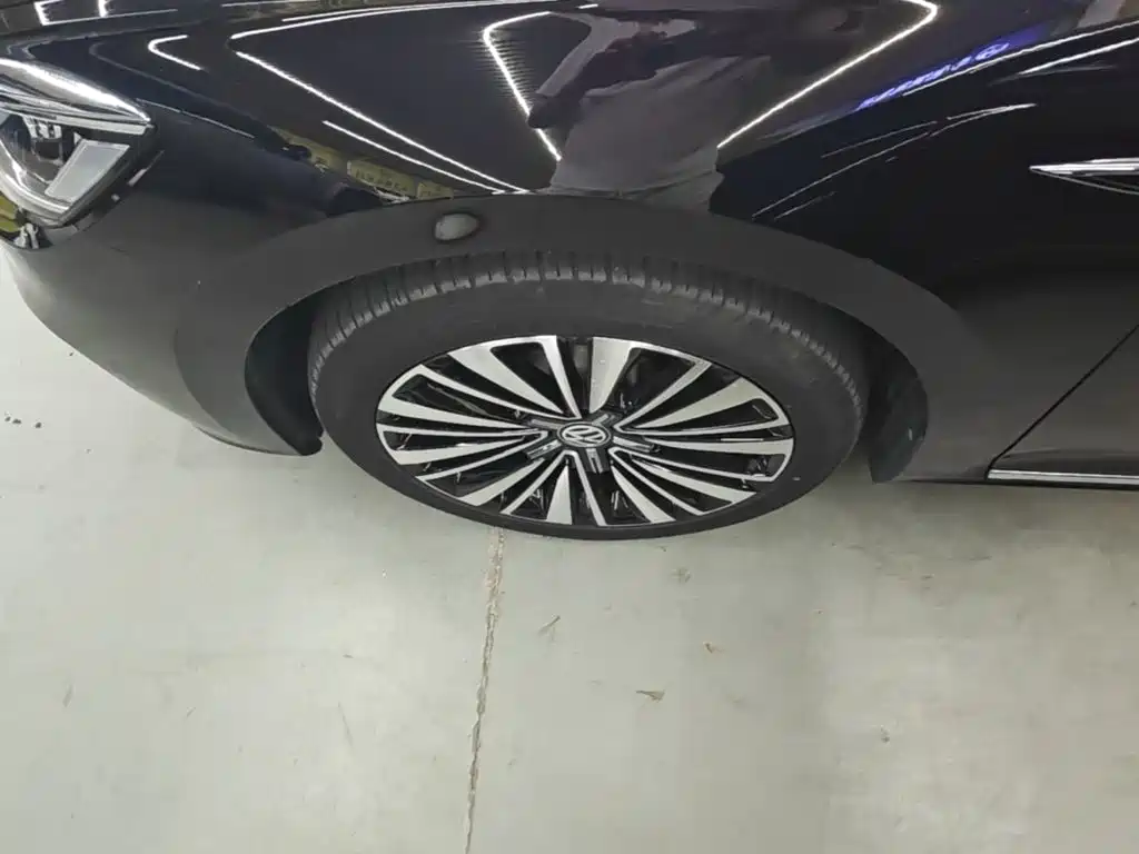 Volkswagen Passat — миниатюра 23