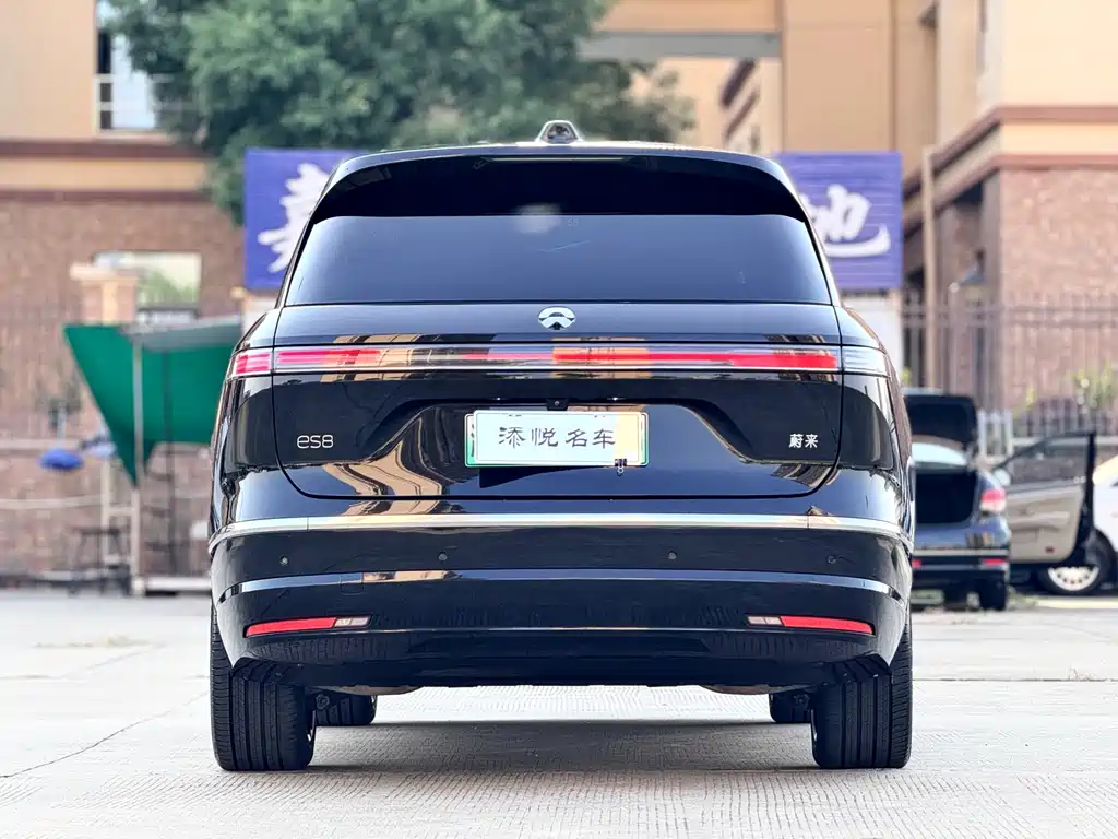 NIO ES8 — миниатюра 6