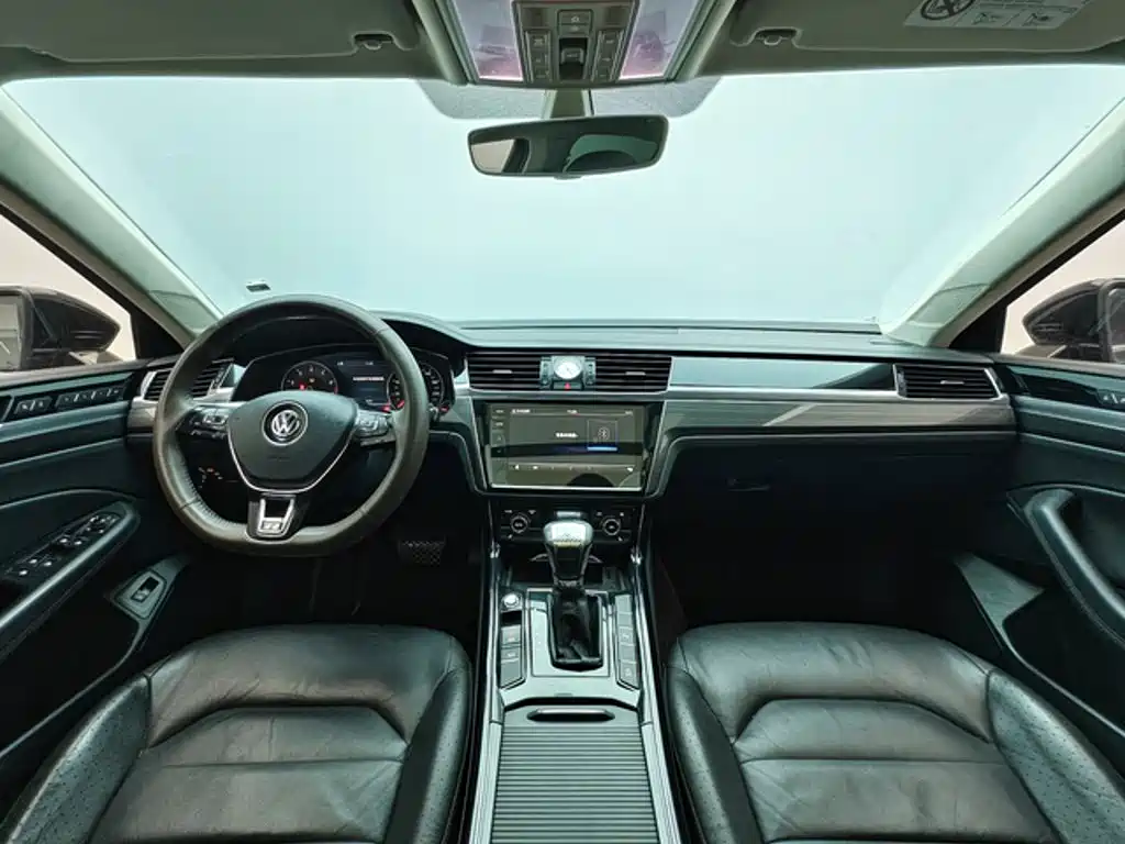 Volkswagen Phideon — миниатюра 4