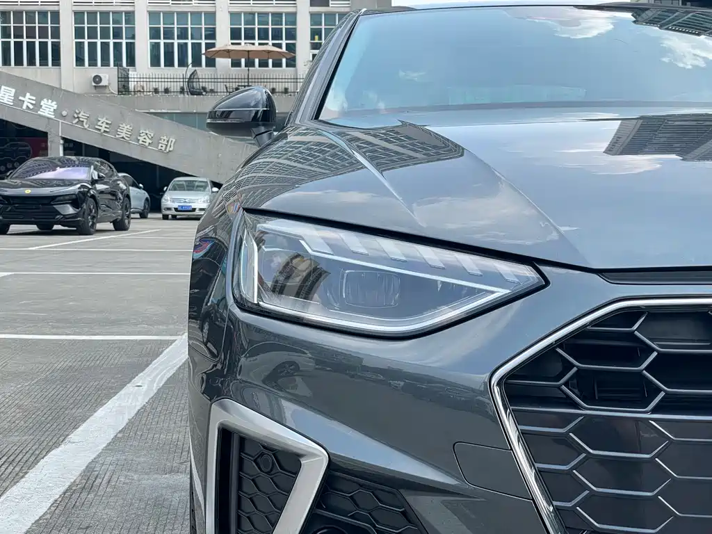Audi A4L 2020 40 TFSI Fashion