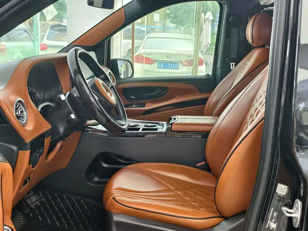 Mercedes-Benz Vito — миниатюра 5