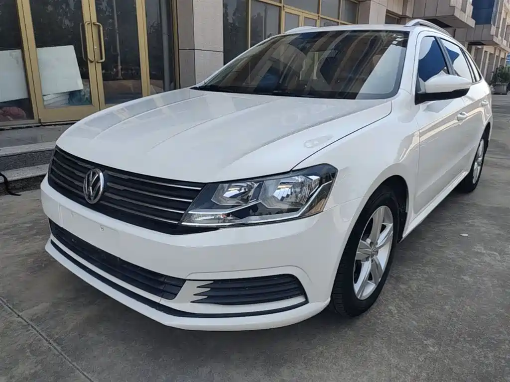 Купить Volkswagen Gran Lavida