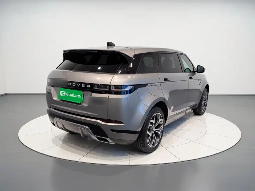 Land Rover Evoque PHEV — миниатюра 6