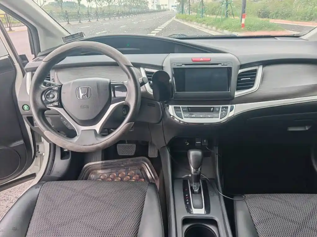 Honda Jade — миниатюра 7