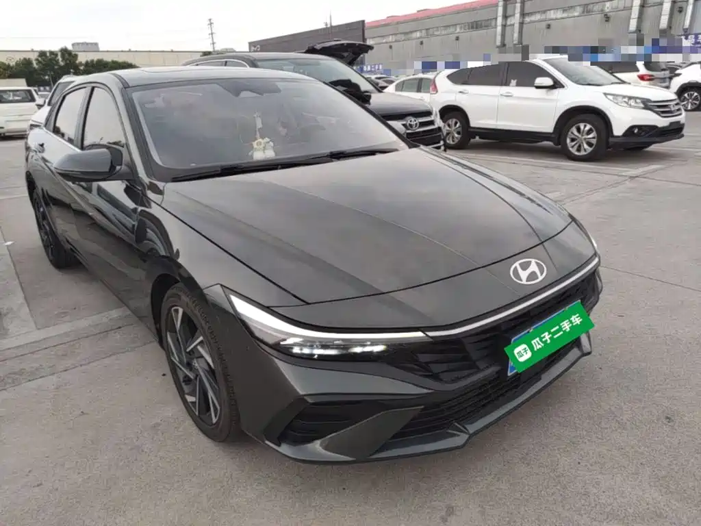 Hyundai Elantra — миниатюра 4