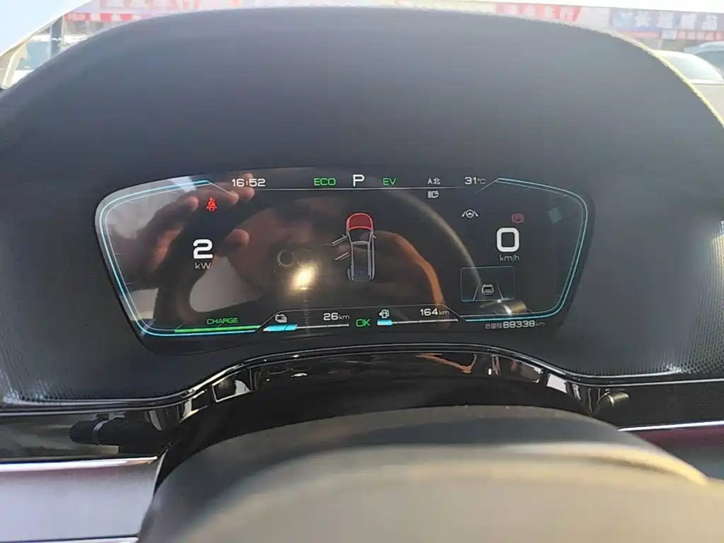 BYD Tang New Energy — миниатюра 12