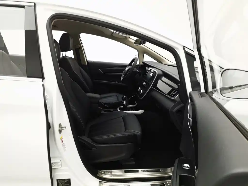 BYD MAX — миниатюра 23