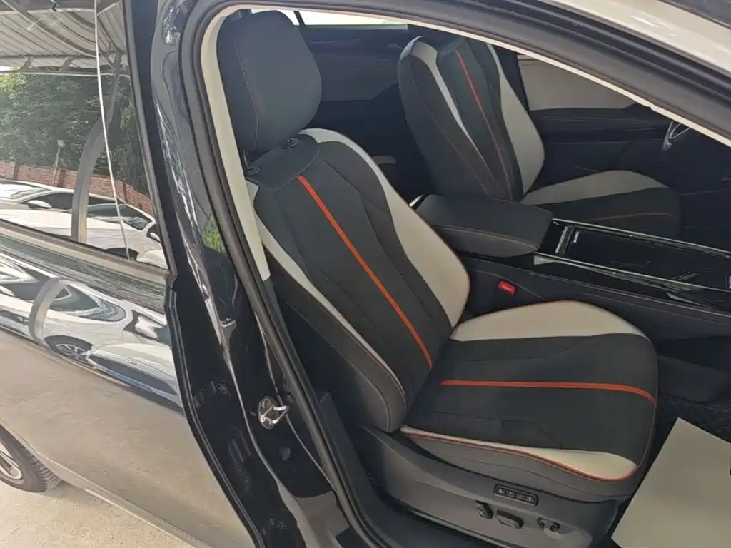 Volkswagen ID.6 Crozz — миниатюра 25